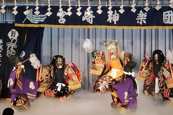 宮崎神楽団 みやざきかぐらだん 公式 広島の観光 旅行情報サイト Dive Hiroshima