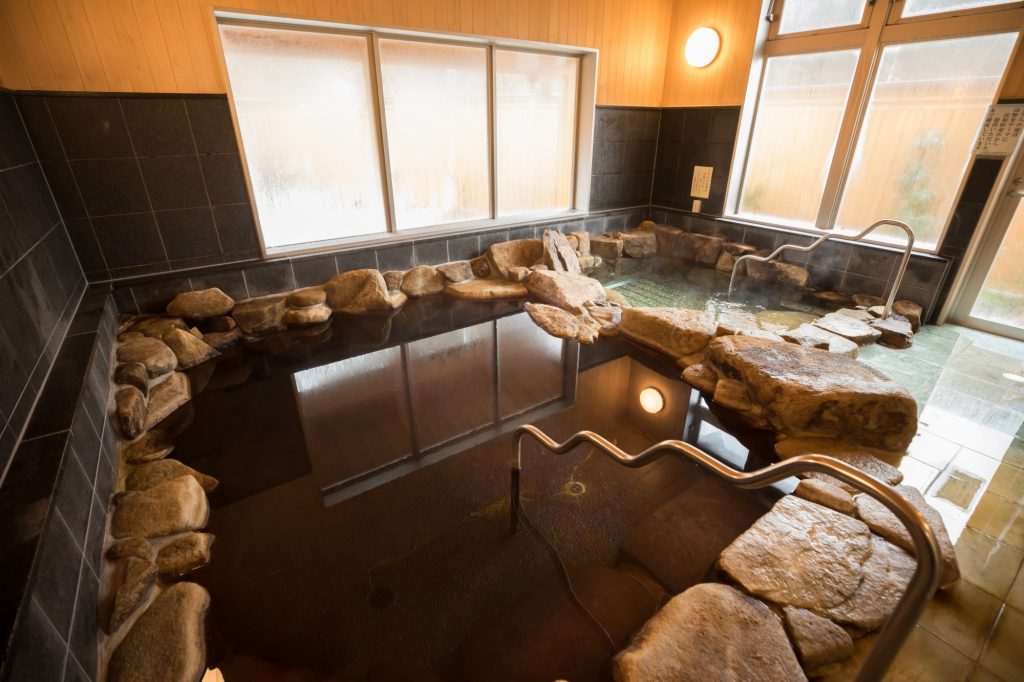 比和温泉施設 あけぼの荘_庄原HP