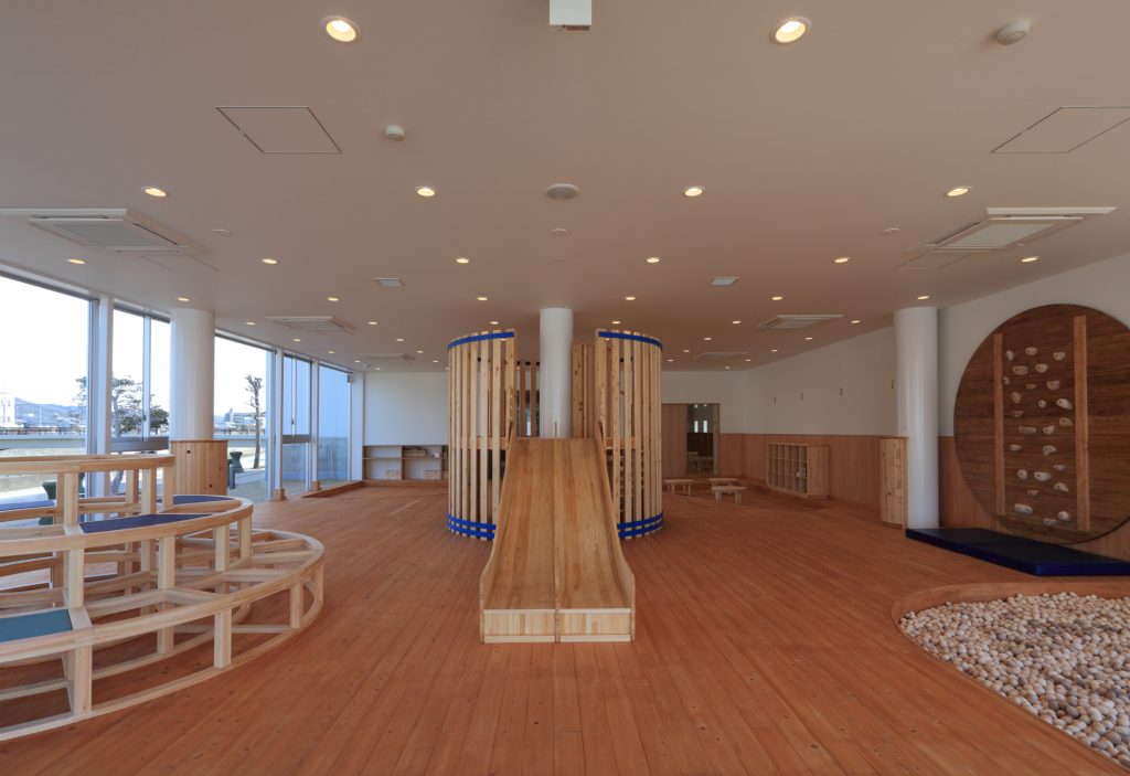 秋の自然体験_府中市こどもの国ポムポム①_提供