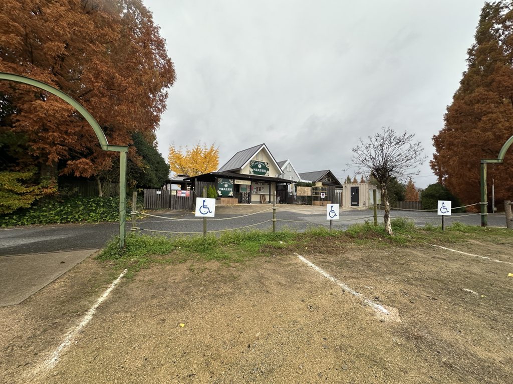 1,車椅子使用者用駐車場