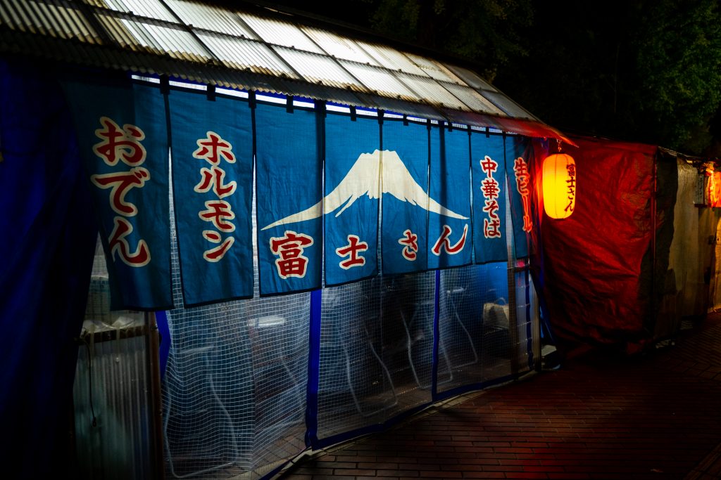 #くれぐるめびより-呉屋台