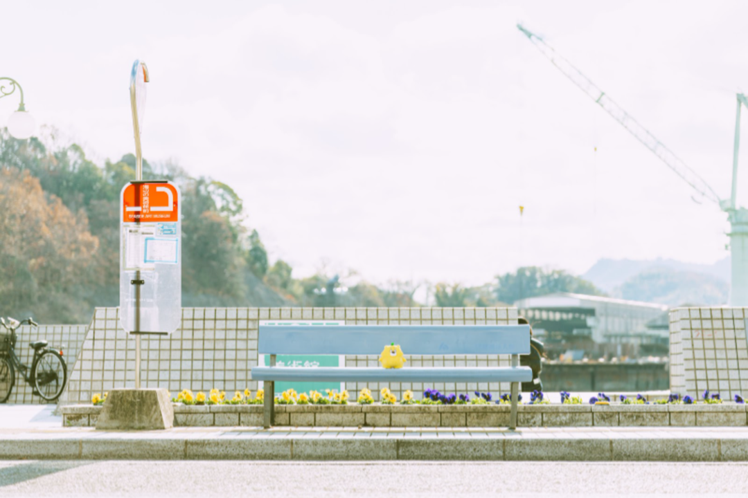 ひろくま旅_尾道_バス停