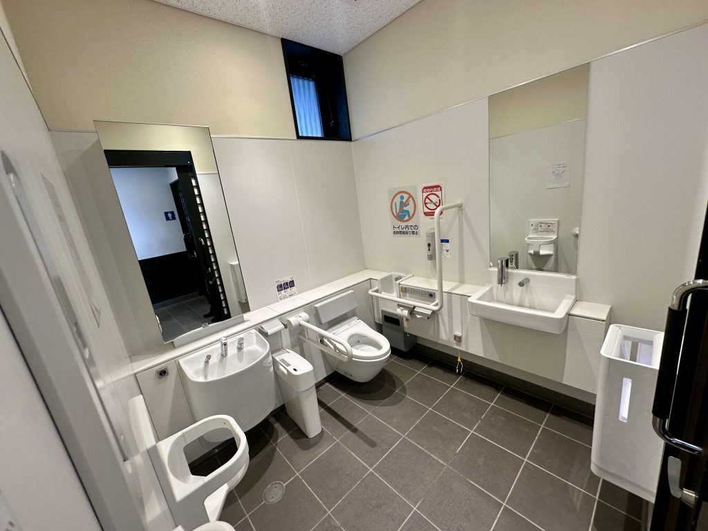 バリアフリートイレ