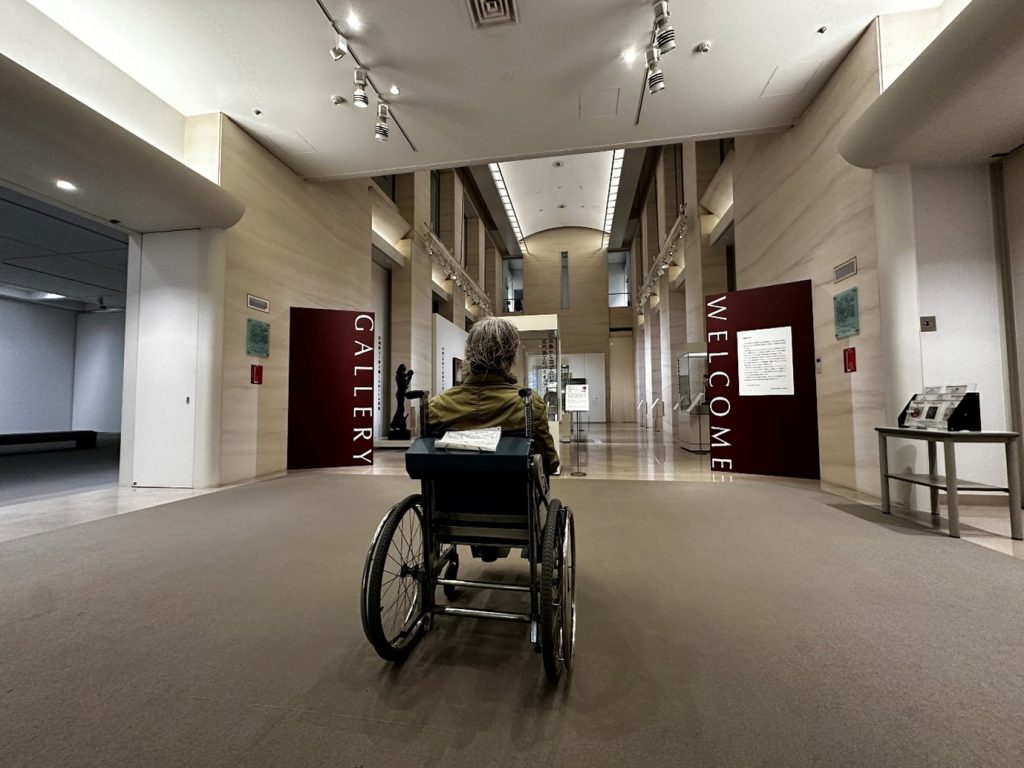 所蔵作品だけでも５，０００点以上