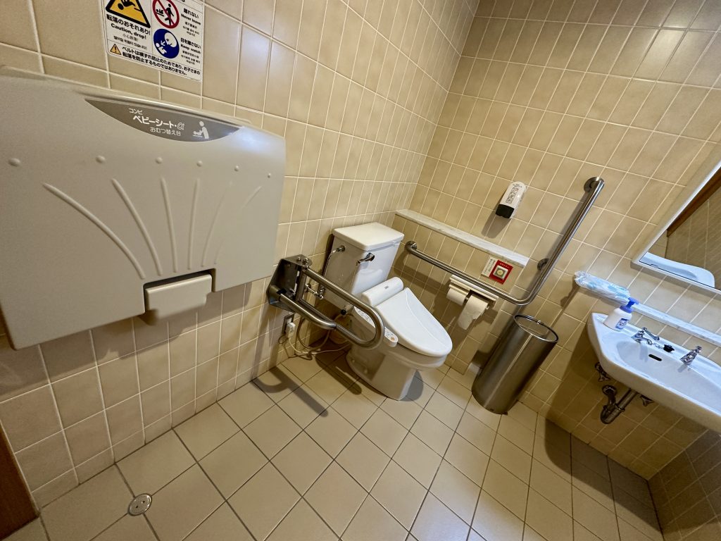 ２０バリアフリートイレ