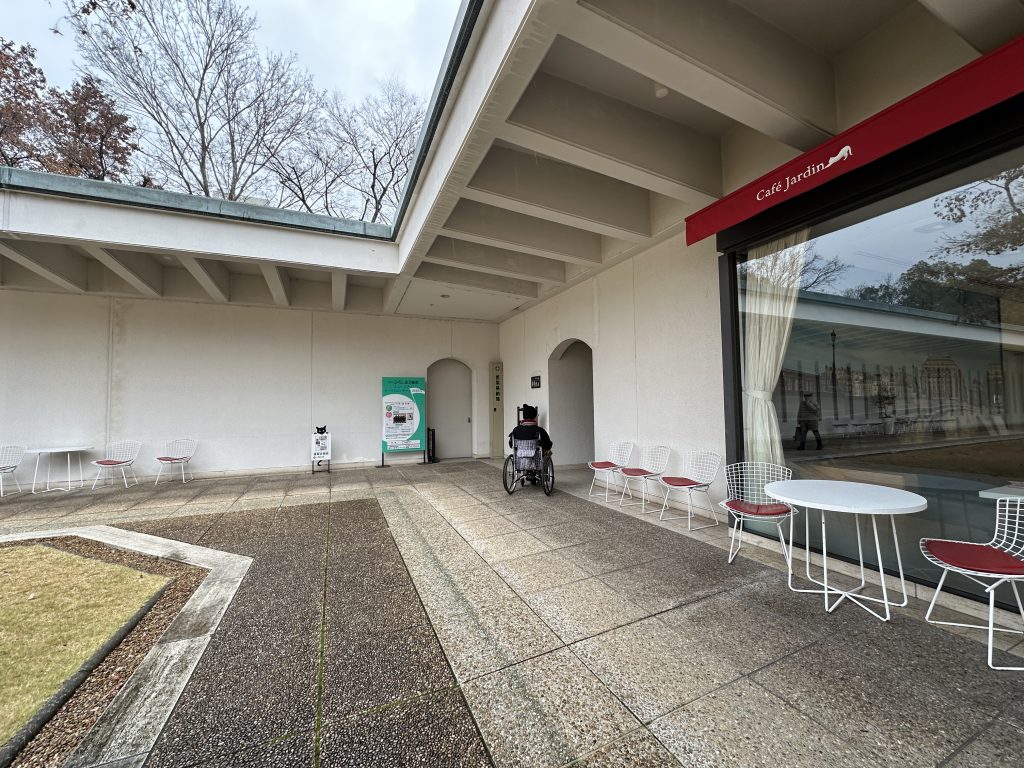 バリアフリートイレ入り口