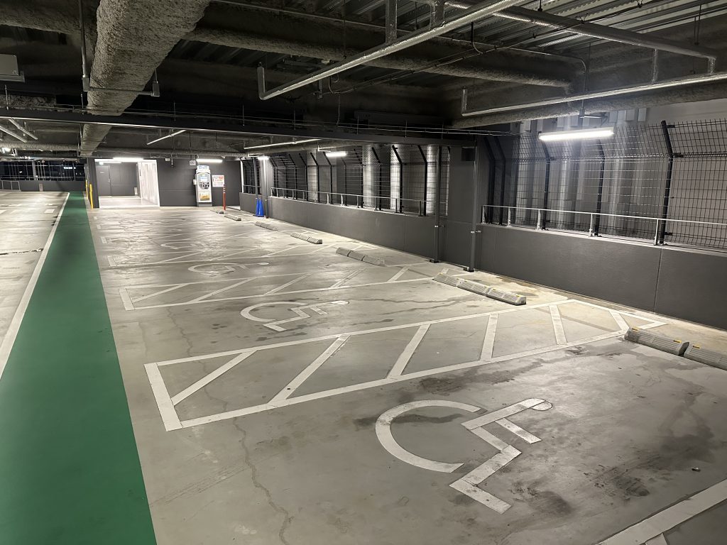 ミナモア駐車場