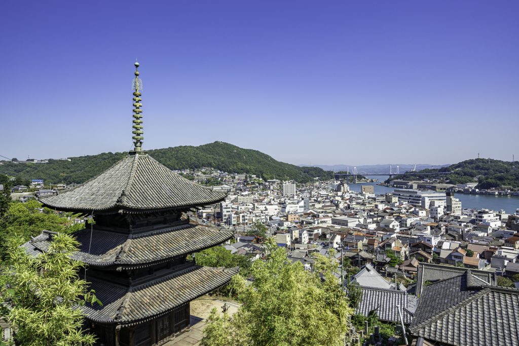 pixta_95308858_M (1)