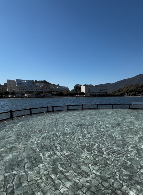 クリスタルロード