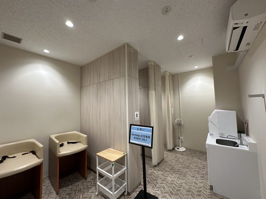 シミントひろしま1階授乳室