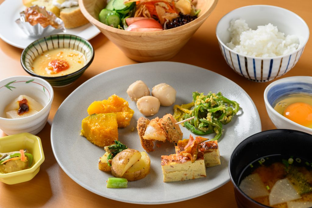 ランチバイキング