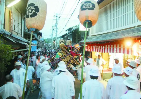 mikoshi3