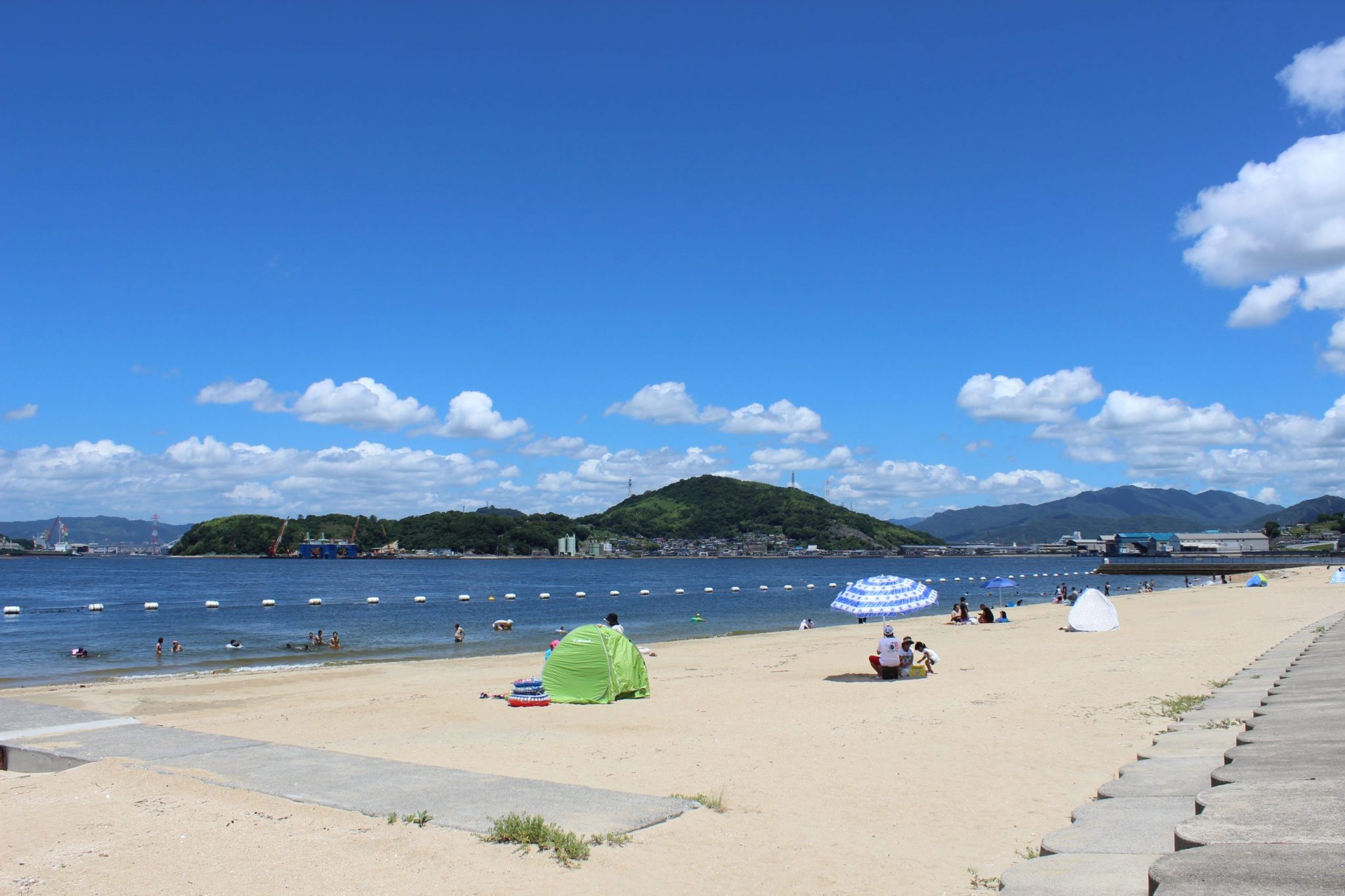 ベイサイドビーチ坂_海水浴