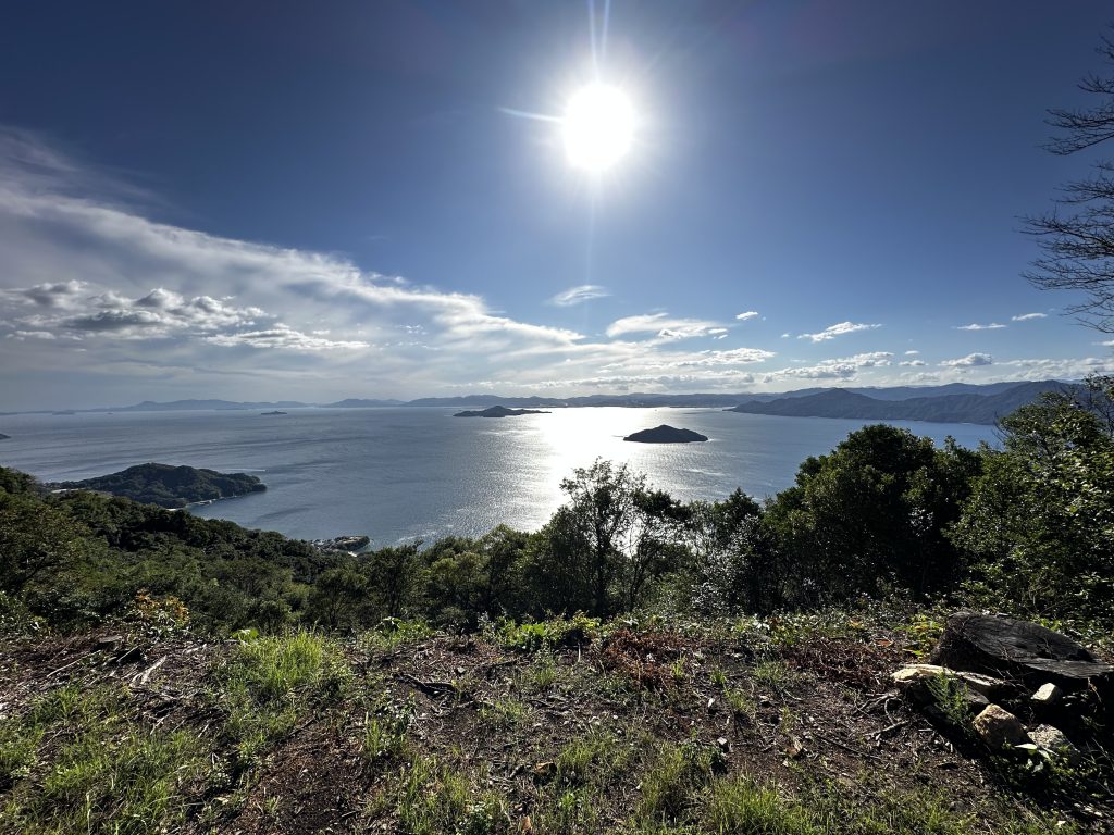 江田島_三高山堡塁から海を望む